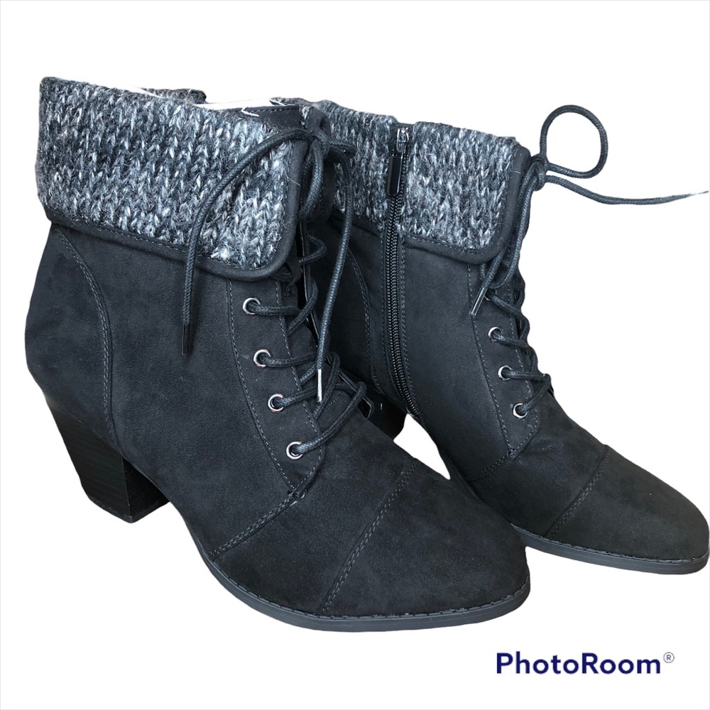Torrid Black Ankle Boots with Gray Knit Cuff